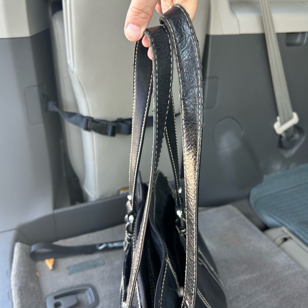 Fossil Black Leather Logo Patch Handbag - Picture 6 of 10
